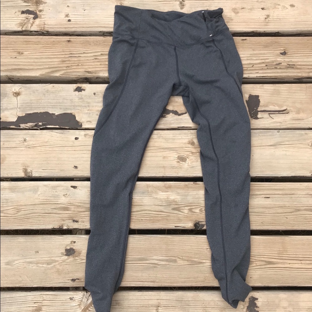 Grey yoga leggings